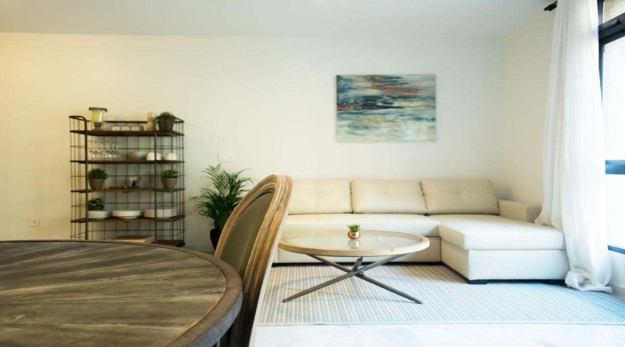 Beach & Center Premiun Malaga Bagian luar foto