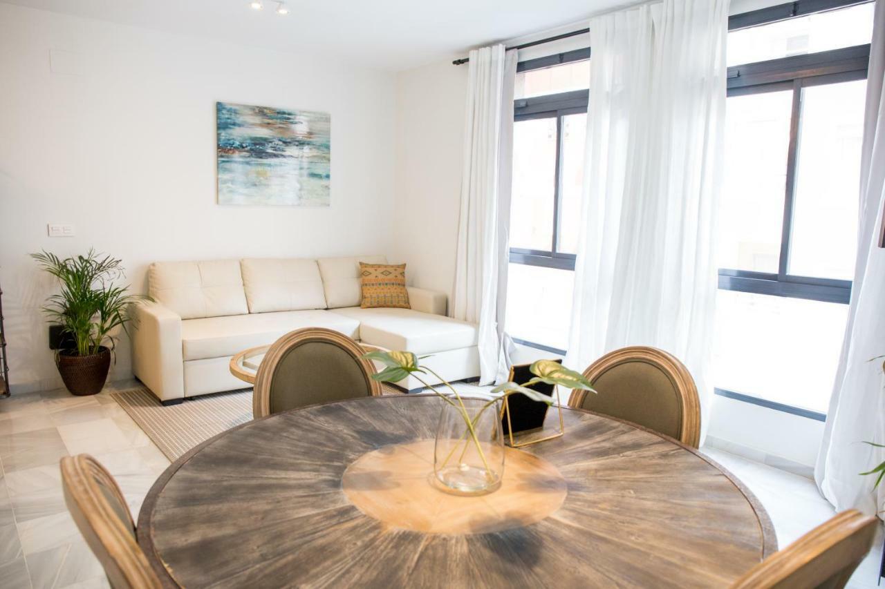 Beach & Center Premiun Malaga Bagian luar foto